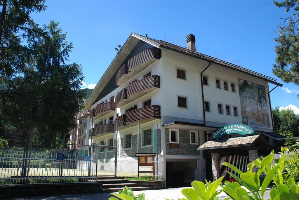 Residence Biancaneve Aprica Kültér fotó